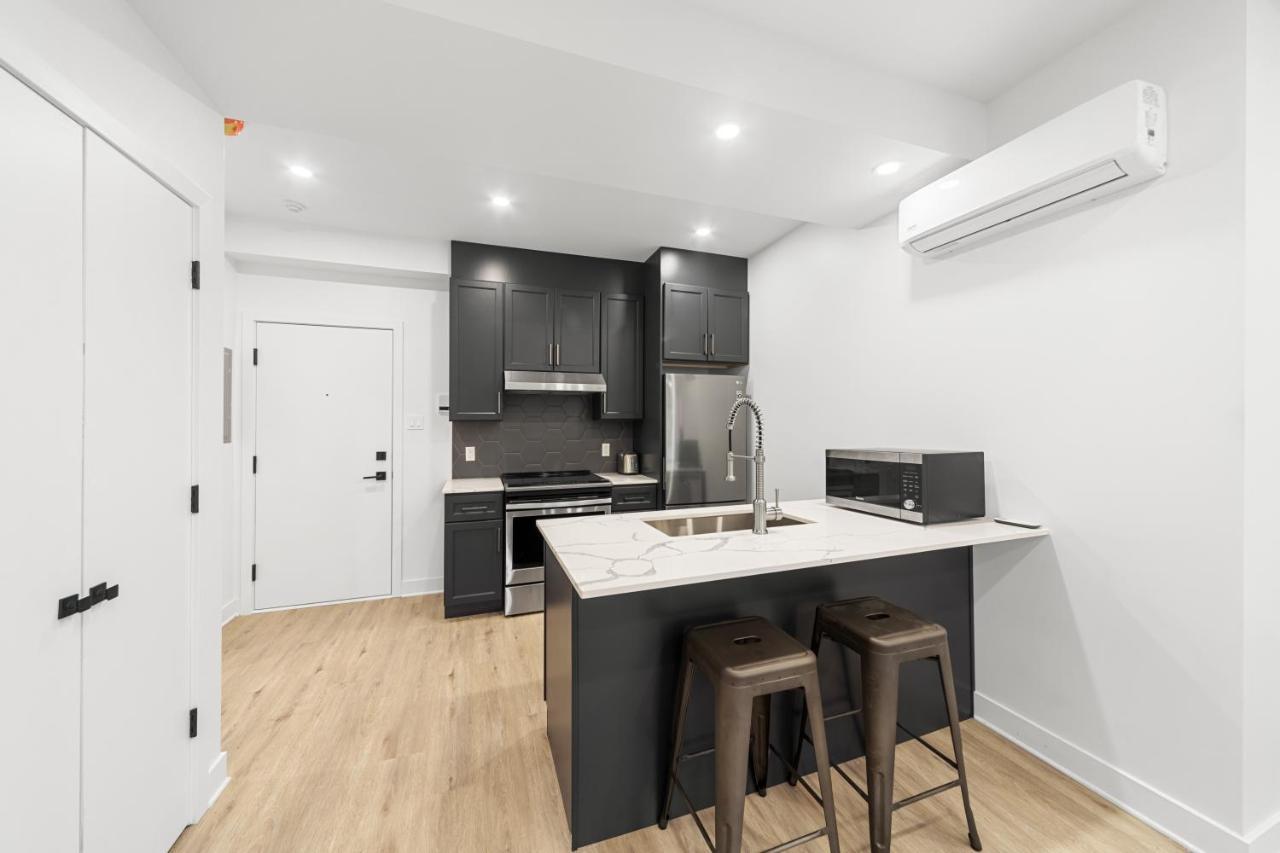 Stonewall Apartment