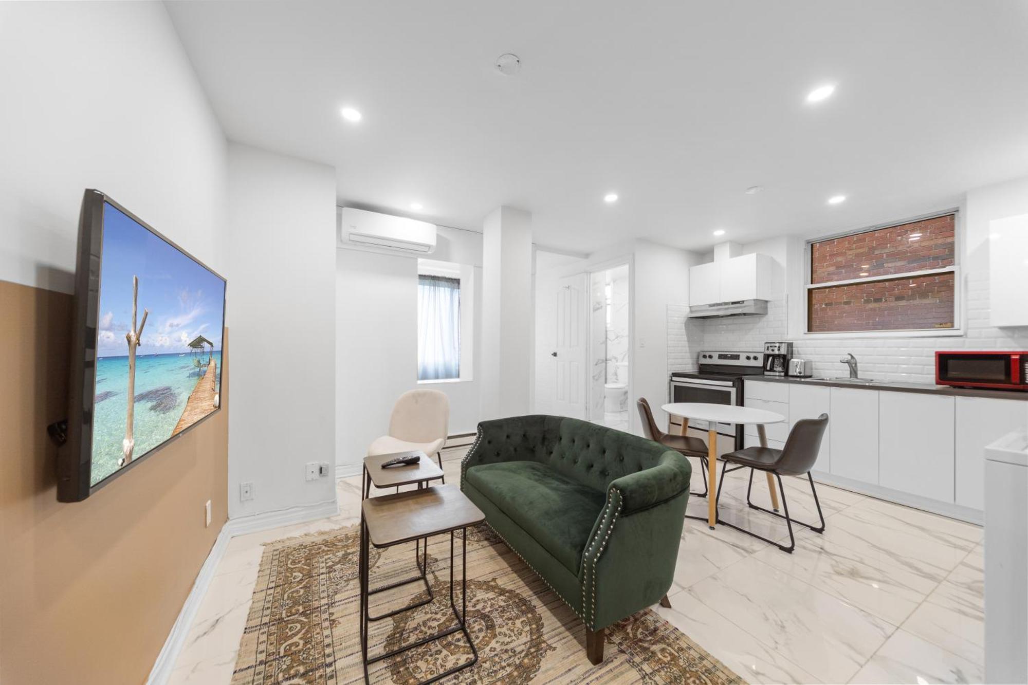 Stonewall Apartment